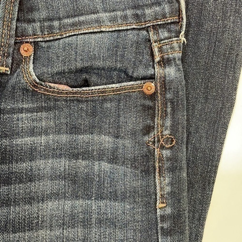 Lucky Brand | Sofia Boot Jeans - Picture 3 of 9